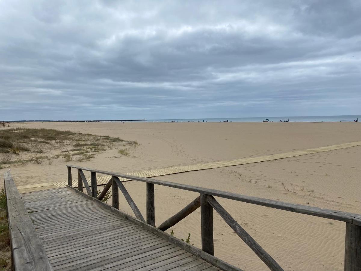 Apartamento Primera Línea de Playa Isla Canela Exterior foto